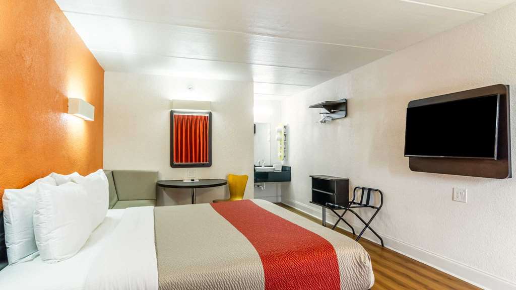 Motel 6 Brunswick - thumb 13
