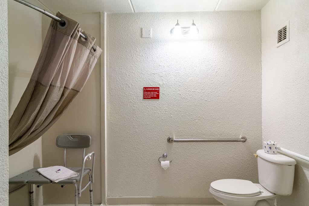 Motel 6 Brunswick - thumb 14