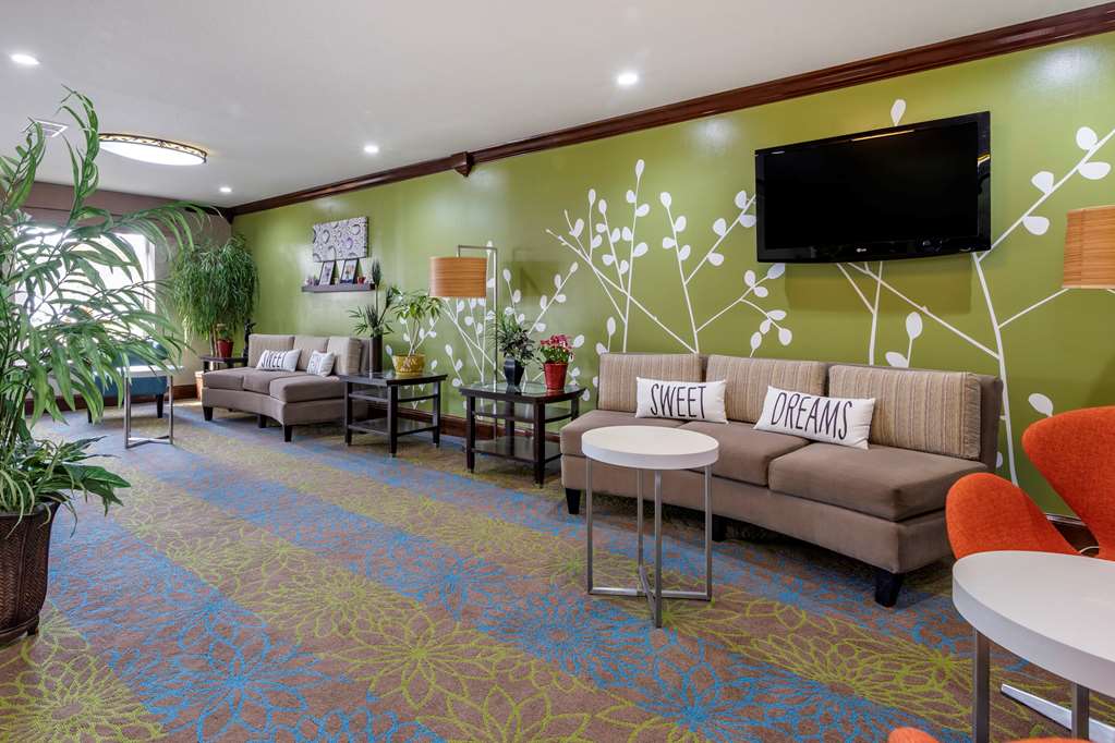Sleep Inn & Suites - thumb 4