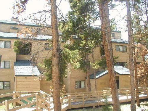 Aspen Ridge Condominiums - thumb 1
