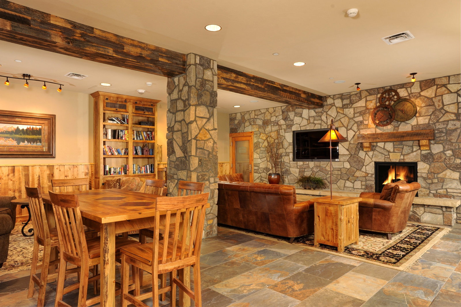 Jackpine & Black Bear Condominiums - thumb 6