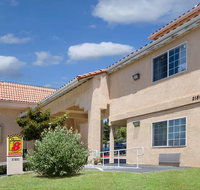 Super 8 Hayward Downtown - Accommodation Los Angeles