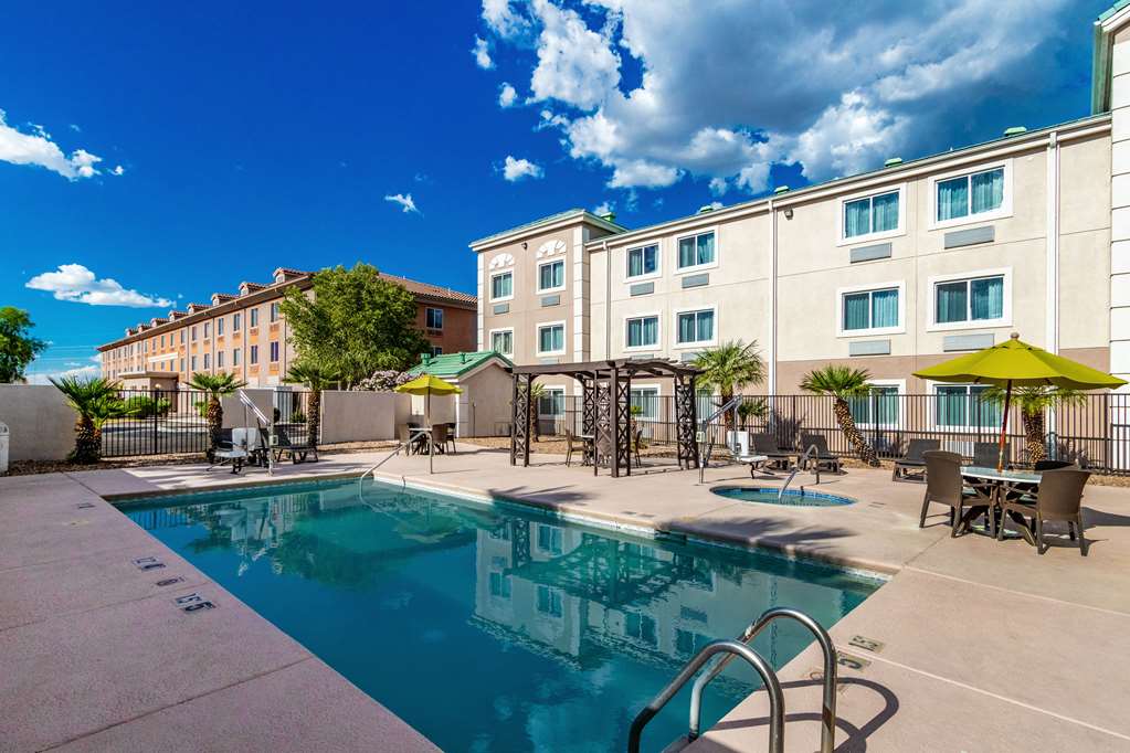 Comfort Inn - thumb 9