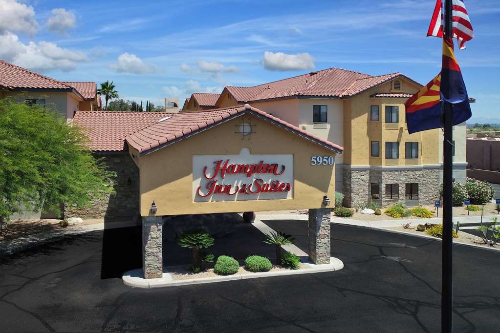 Hampton Inn & Suites Tucson Mall - thumb 1