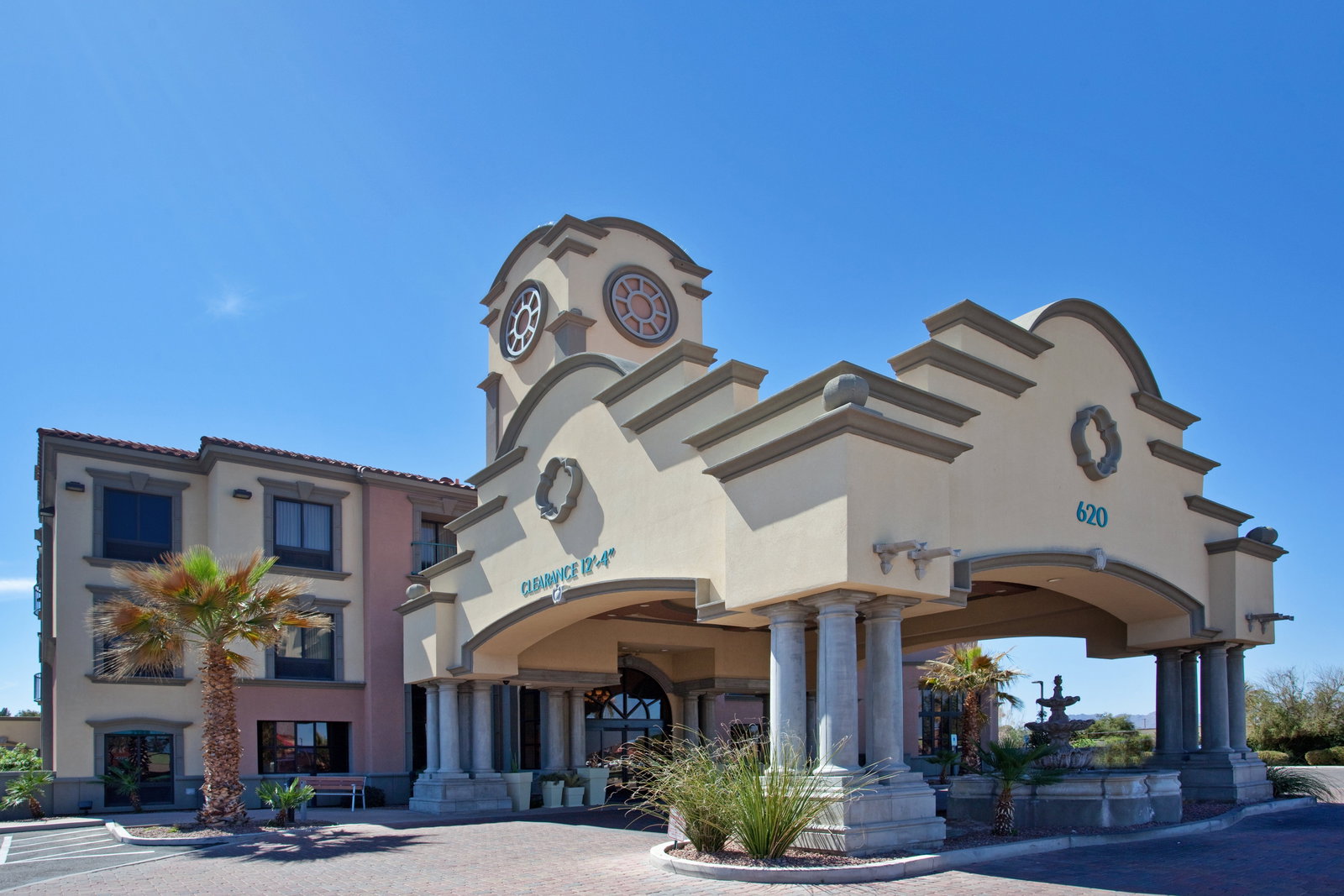 Holiday Inn Express & Suites Tucson Mall - thumb 2