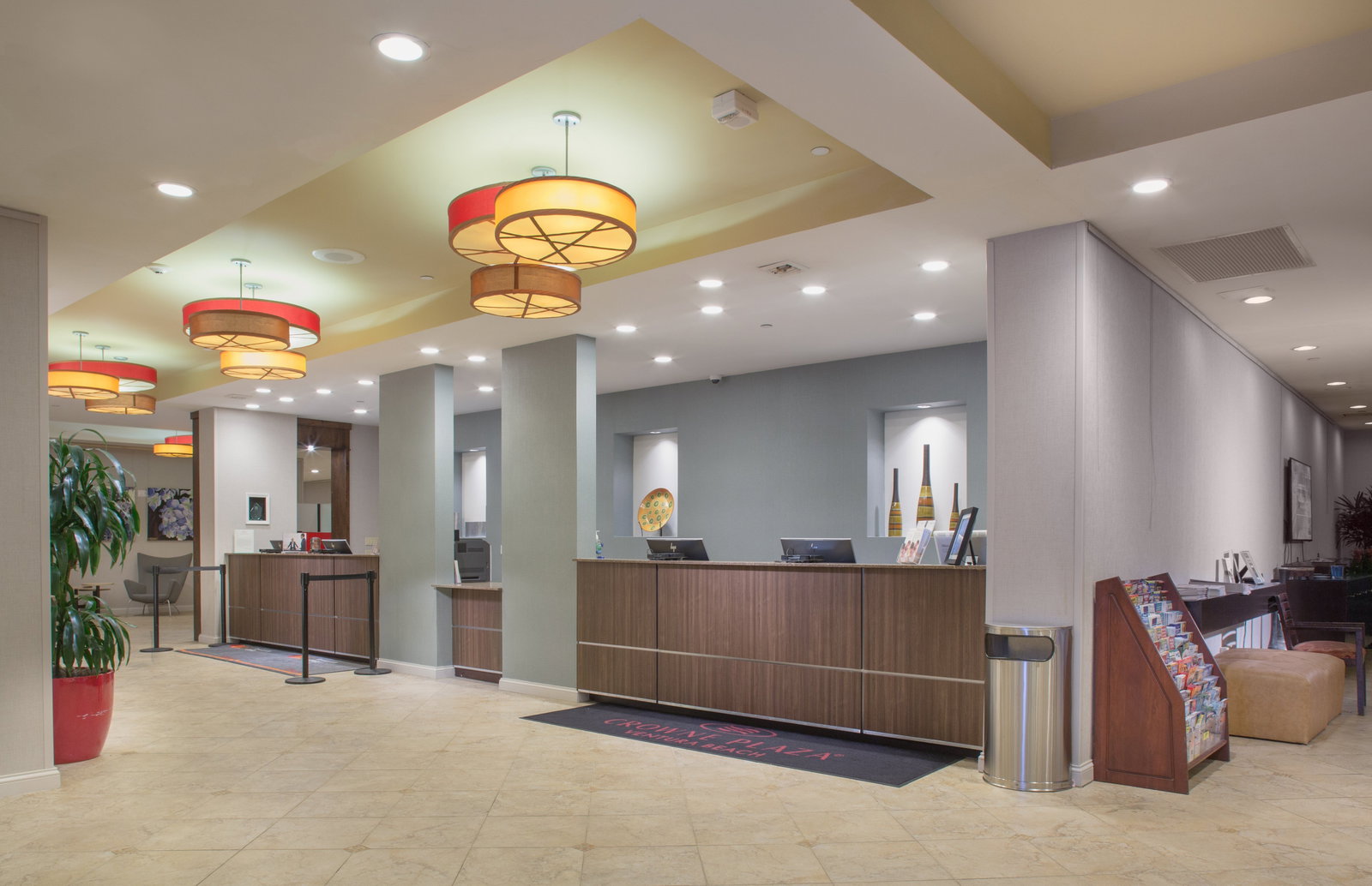 Crowne Plaza Ventura Beach - thumb 3