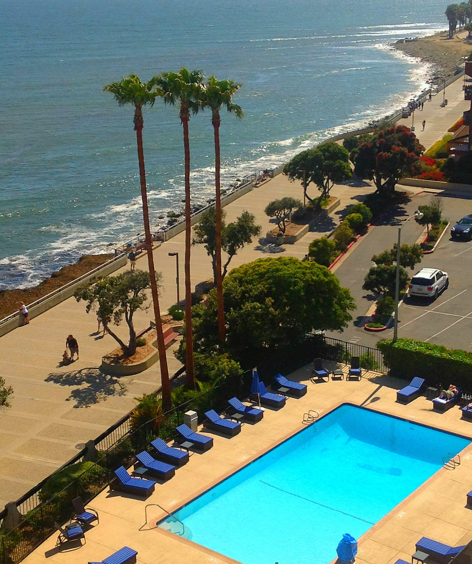 Crowne Plaza Ventura Beach - thumb 6