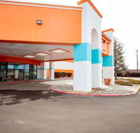 Howard Johnson by Wyndham Gallup - Accommodation Los Angeles
