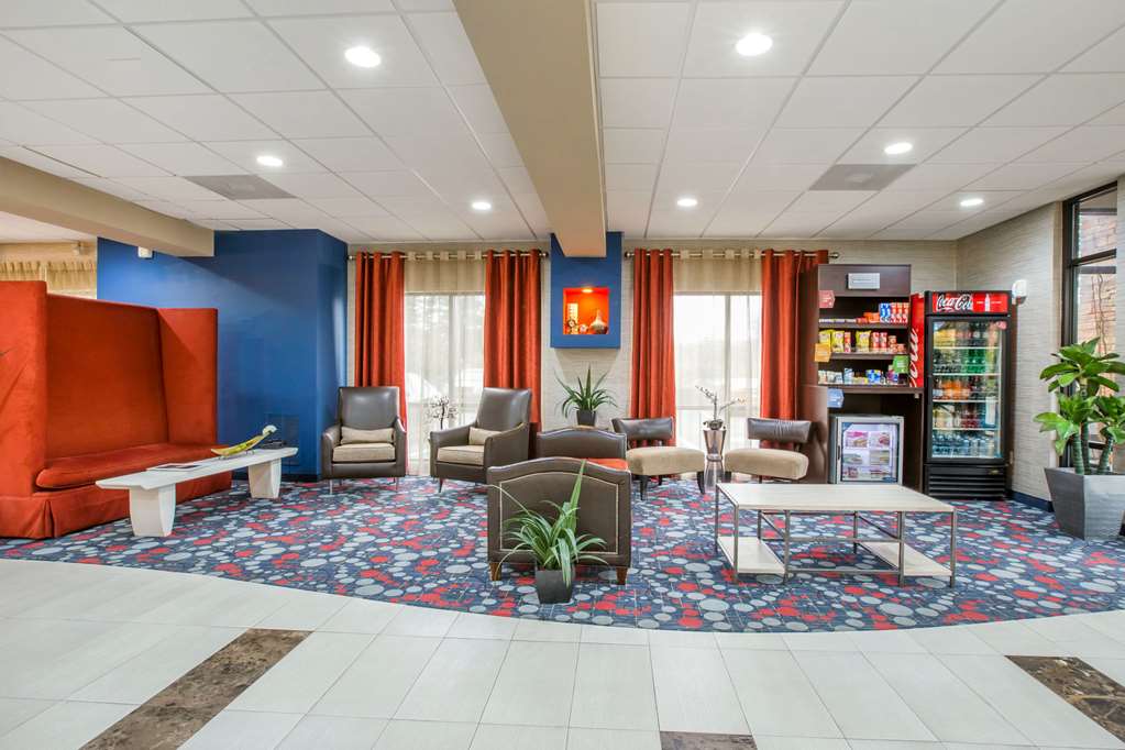 Comfort Suites - thumb 2