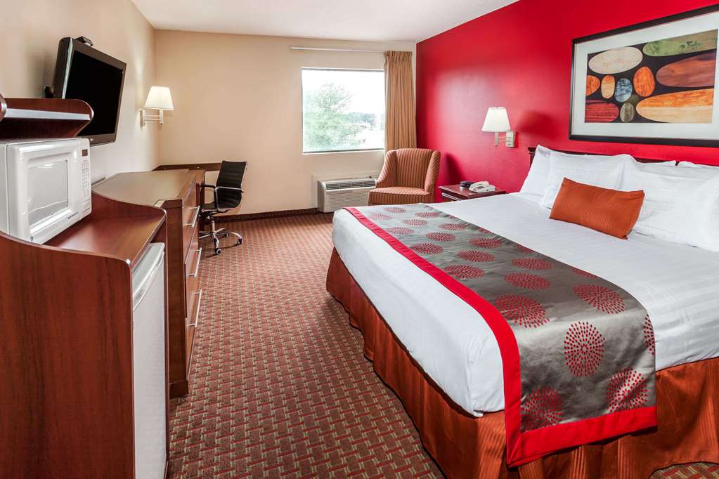 Ramada Limited Locust Grove - thumb 4