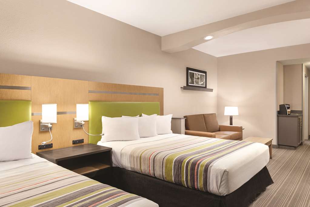 Country Inn & Suites Griffin - thumb 14