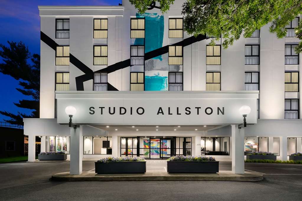 Studio Allston Hotel - thumb 0