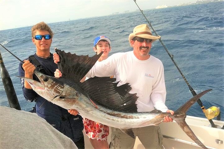 Private 8-Hour Big Game Deep Sea Fishing Charter In Fort Lauderdale - thumb 4