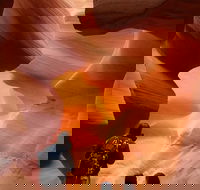 Small-Group Antelope Canyon and Horseshoe Bend Tour from Flagstaff - Accommodation Los Angeles