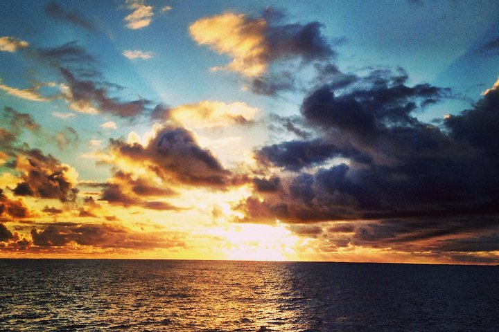 LUCKY LADY - Deluxe Na Pali Sunset Snorkel Tour - thumb 2