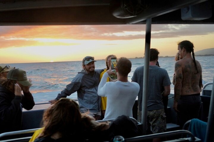 LUCKY LADY - Deluxe Na Pali Sunset Tour - thumb 3