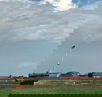 Baltimore City  Fort McHenry Private Tours/ with local guide  luxury car - Accommodation Los Angeles