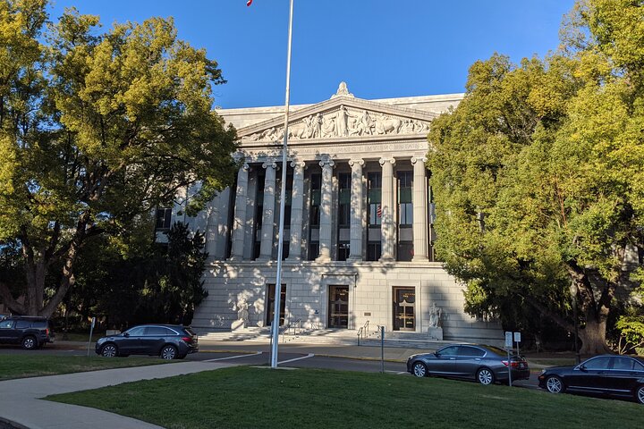Sacramento Capitol Park Scavenger Hunt Walking Tour And Game - thumb 1