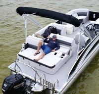 Private Chartered Luxury Pontoon Boat-Up to 6 Guests in Destin - Accommodation Los Angeles