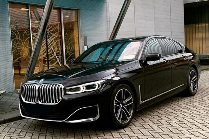 Arrival Private Transfer: Airport FLL To Fort Lauderdale In Luxury Car