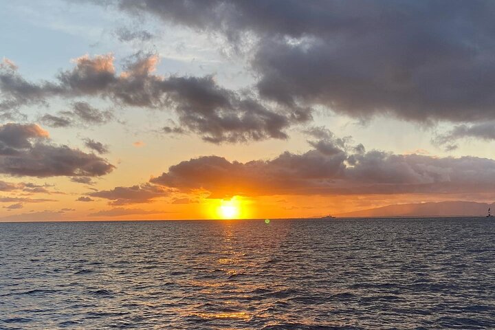 Waikiki To Diamondhead Sunset Cruise - BYOB - thumb 1