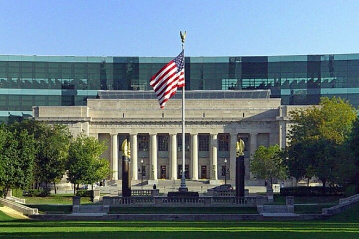 Indianapolis Scavenger Hunt: Peaceful Part Of Town - thumb 2