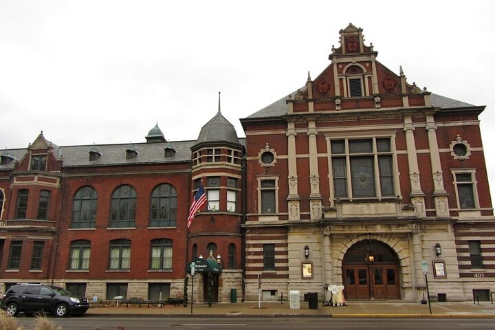 Indianapolis Scavenger Hunt: Peaceful Part Of Town - thumb 5