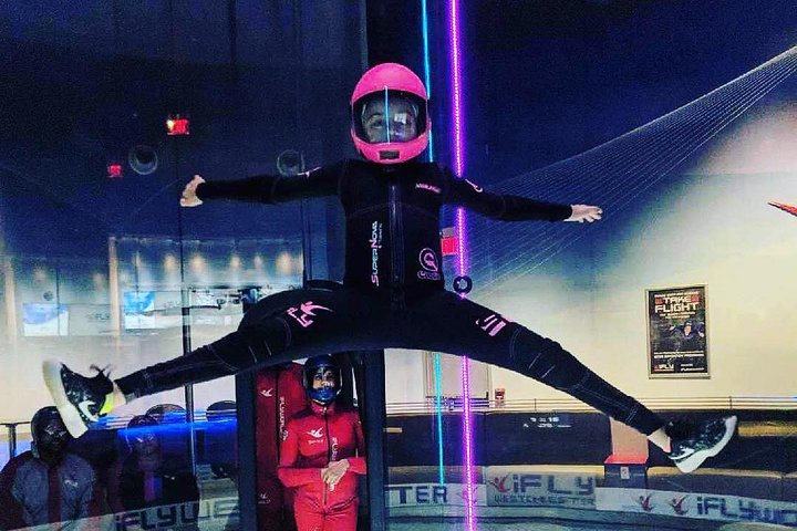 Kansas City Indoor Skydiving Admission With 2 Flights & Personalized Certificate - thumb 2