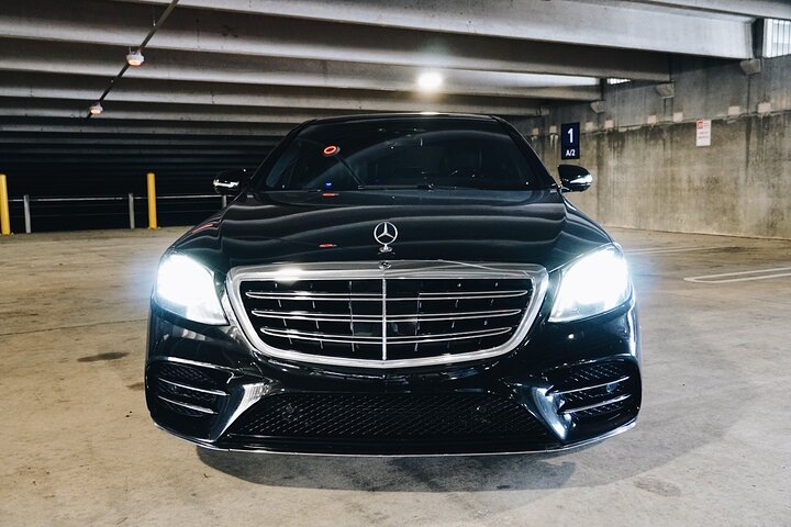 1-4 Hour New Orleans Private Chauffeured Transport By Executive Sedan - thumb 4