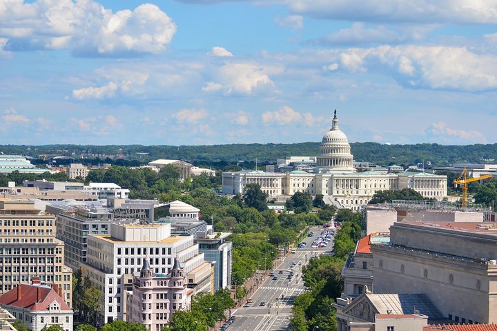 Arrival Private Transfer: Baltimore Airport BWI To Washington In Luxury Van