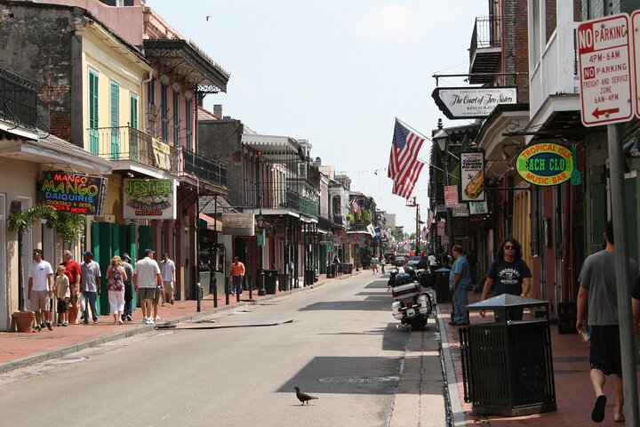 Private Walking Tour Of New Orleans With Licensed Tour Guide - thumb 3