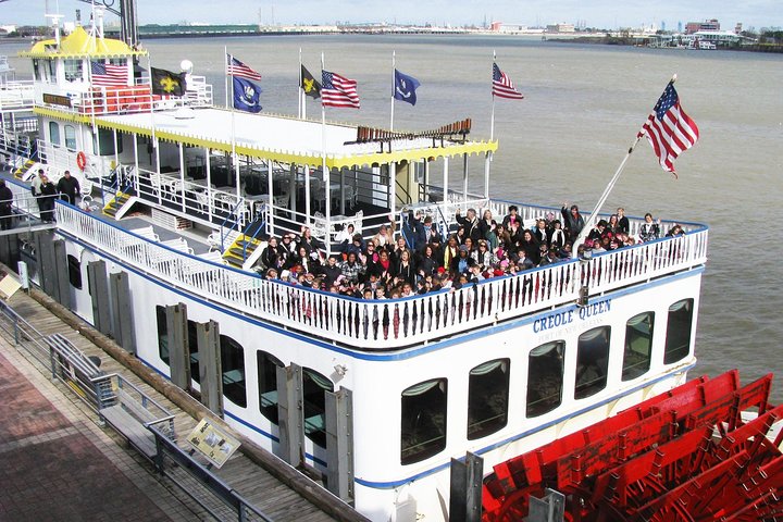 Paddlewheeler Creole Queen Historic Mississippi River Cruise - thumb 2