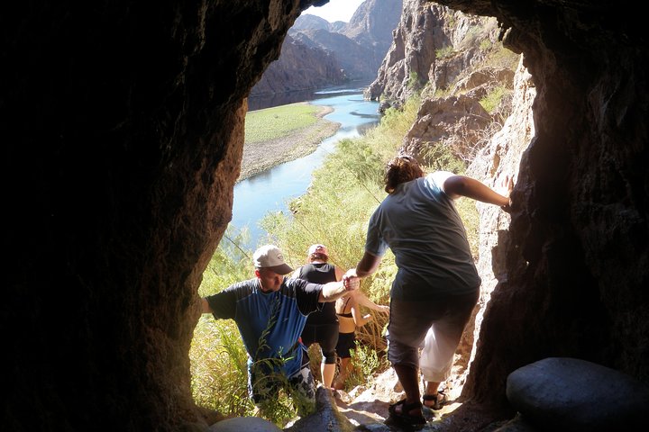 2 Day / 1 Night Kayaking Trip On Black Canyon Below Hoover Dam From Las Vegas - thumb 2
