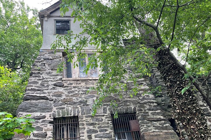 Uptown In The Heights Walking Tour