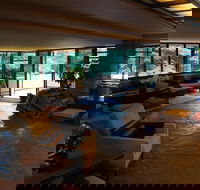 FALLINGWATER - America's UNESCO World Heritage Masterpiece - Accommodation Los Angeles