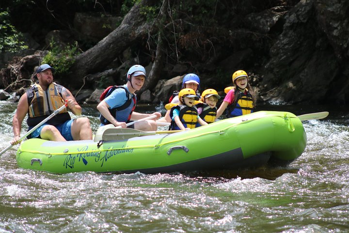 Lower Pigeon Scenic Float Trip - thumb 0