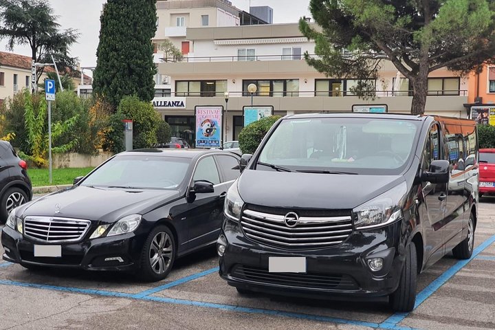 Seattle Tacoma Airport (SEA) To Seattle - Arrival Private Transfer