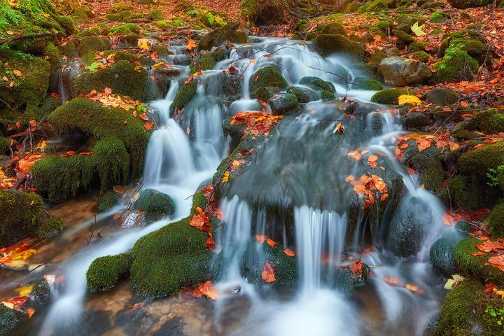 All-Inclusive Autumn Weekend Tour for GROUPS of 10-16