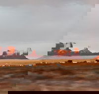 Private Monument Valley Horseback Riding Tour - Accommodation Los Angeles