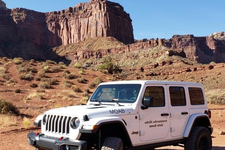 Canyonlands National Park Backcountry 4x4 Adventure From Moab - thumb 3