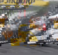 Mopar Express Lane NHRA SpringNationals Presented By Pennzoil - Accommodation Los Angeles