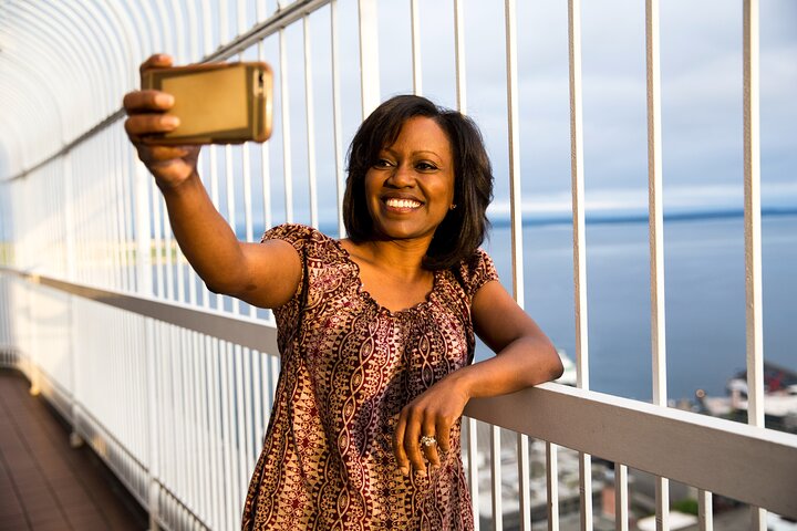 Smith Tower Straight Up Observatory Access Ticket - thumb 3