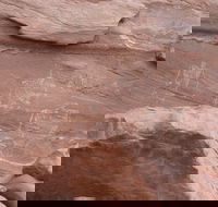 Anasazi Tour in Mystery Valley with Najavo Guide - Accommodation Los Angeles