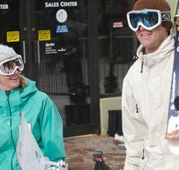 2 Day Rental of Park City Performance Snowboard Package - Accommodation Los Angeles