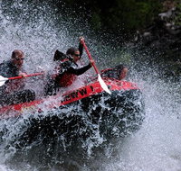 Snake River Whitewater Rafting Classic Boat from Jackson Hole Wyoming - Accommodation Los Angeles