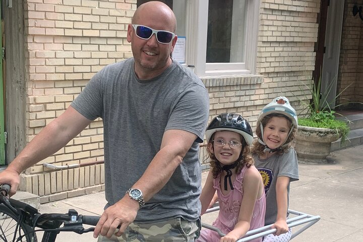 Historical Bike Tour Of Savannah And Keep Bikes After Tour - thumb 0