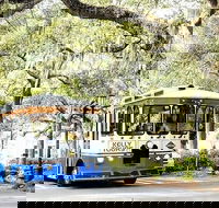 Explore Savannah Sightseeing Trolley Tour with Bonus Unlimited Shuttle Service - Accommodation Los Angeles