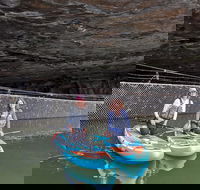 2-Hour Paddleboard Adventure to Nickajack Bat Cave - Accommodation Los Angeles